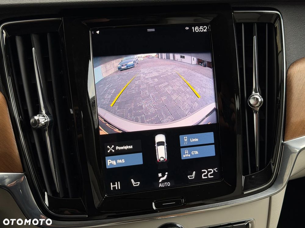 Volvo V90 D5 AWD Momentum Pro - 30