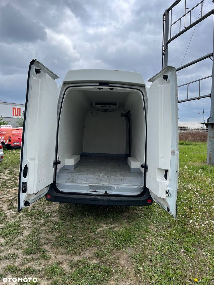 Renault Master - 10
