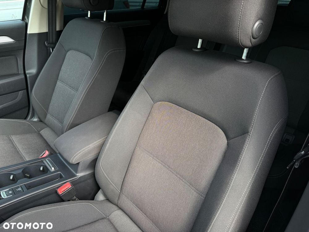 Volkswagen Passat Variant 1.6 TDI SCR DSG Comfortline - 15