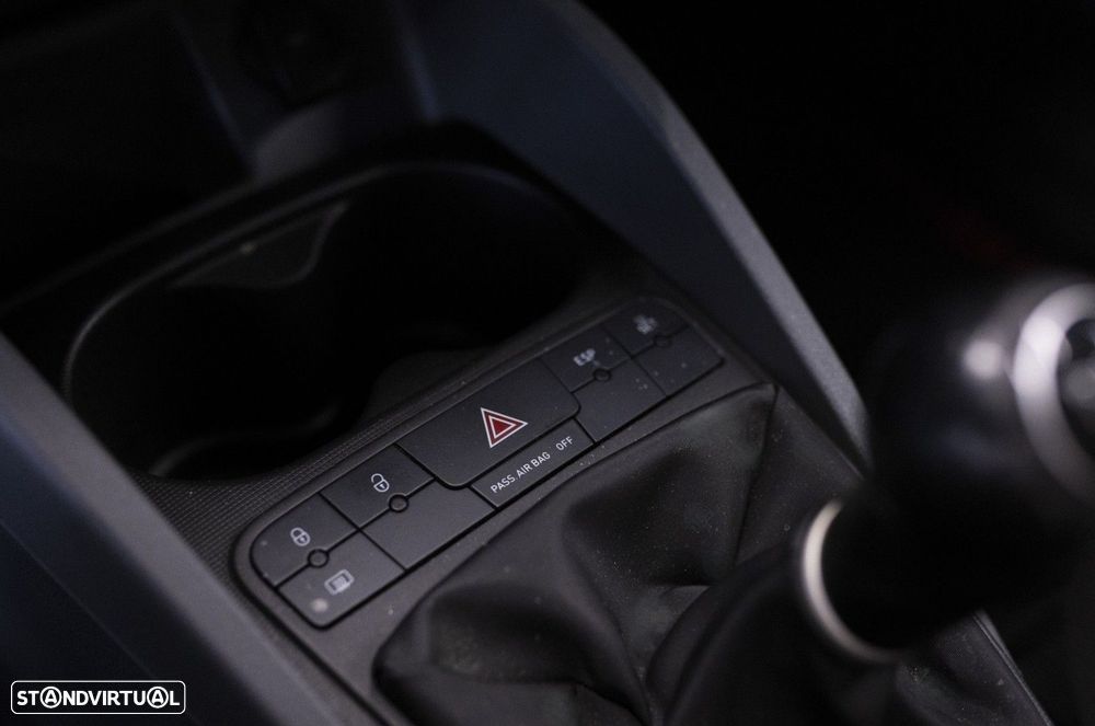 SEAT Ibiza ST 1.6 TDi FR - 12