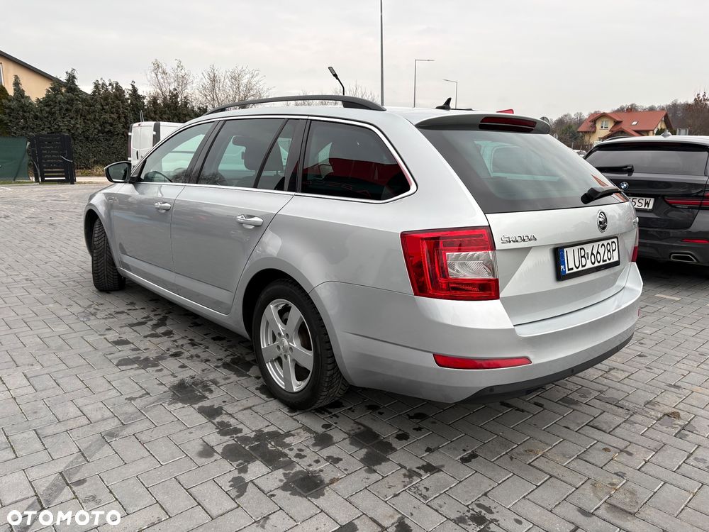 Skoda Octavia 1.6 TDI Ambition DSG - 18