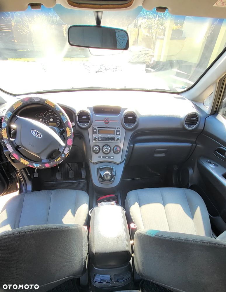 Kia Carens 2.0 CRDi EX - 6