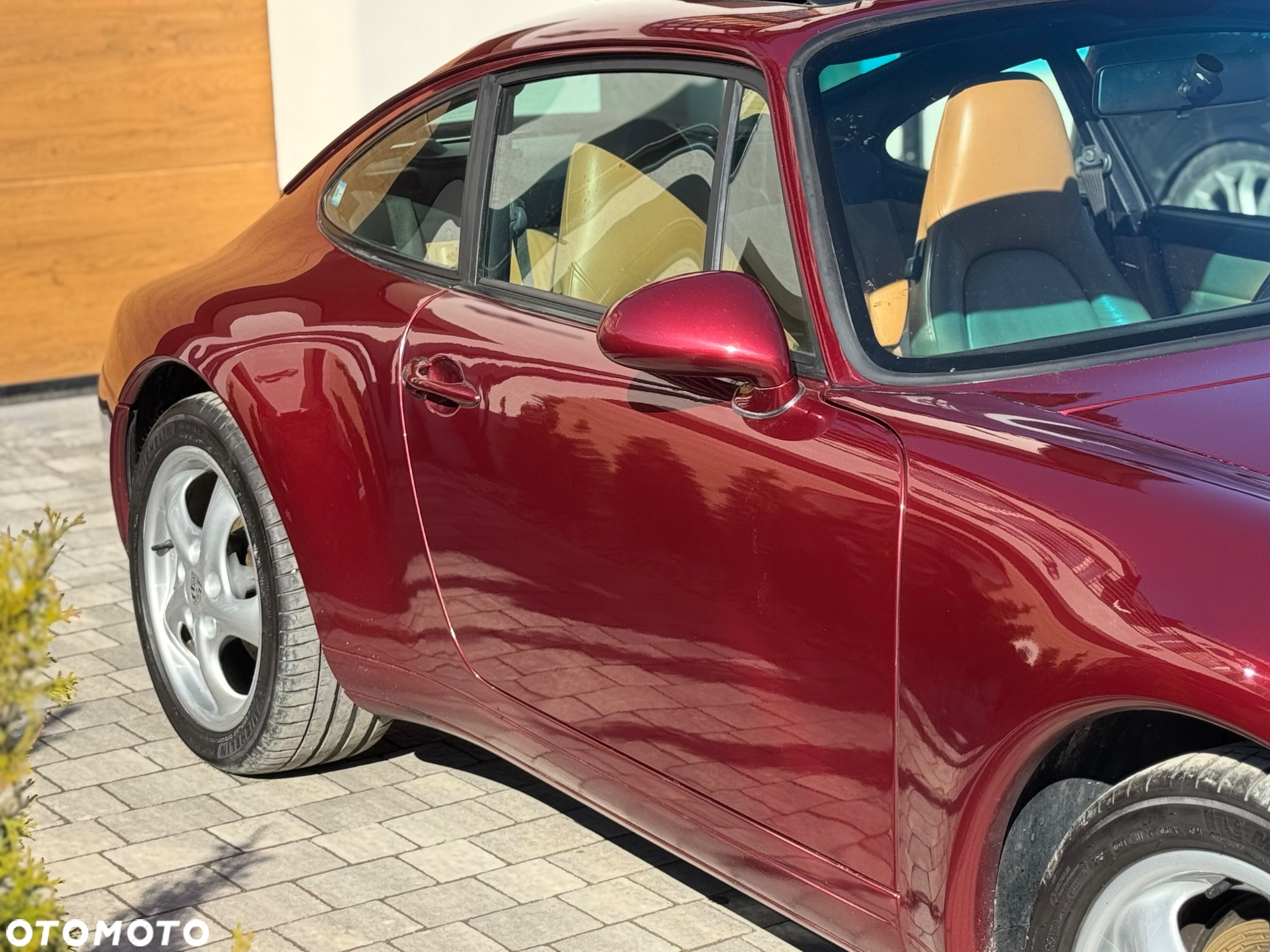 Porsche 911 Carrera - 5
