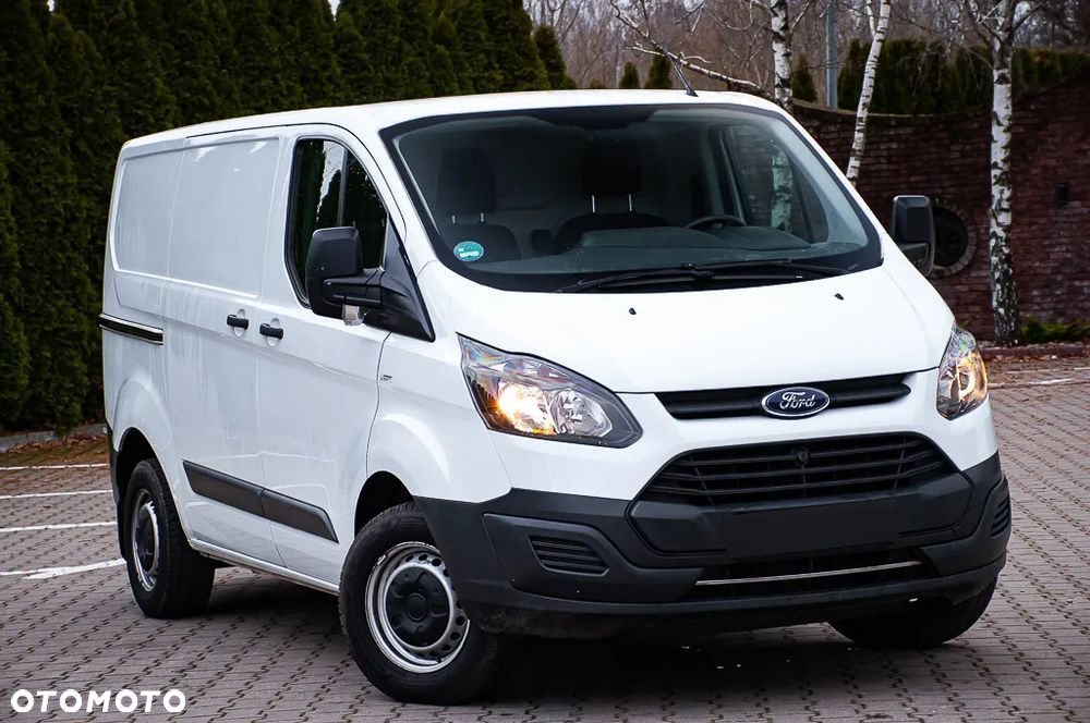 Ford TRANSIT CUSTOM - 10