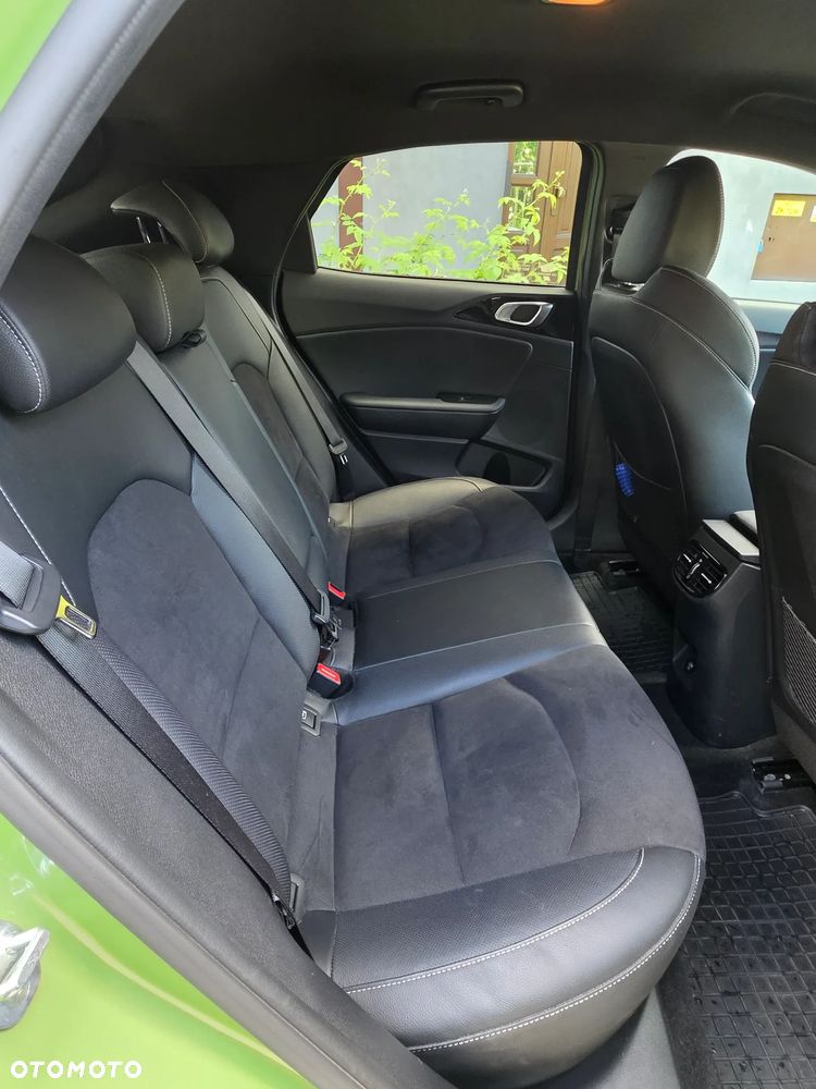 Kia XCeed 1.5 T-GDI GT-Line - 10