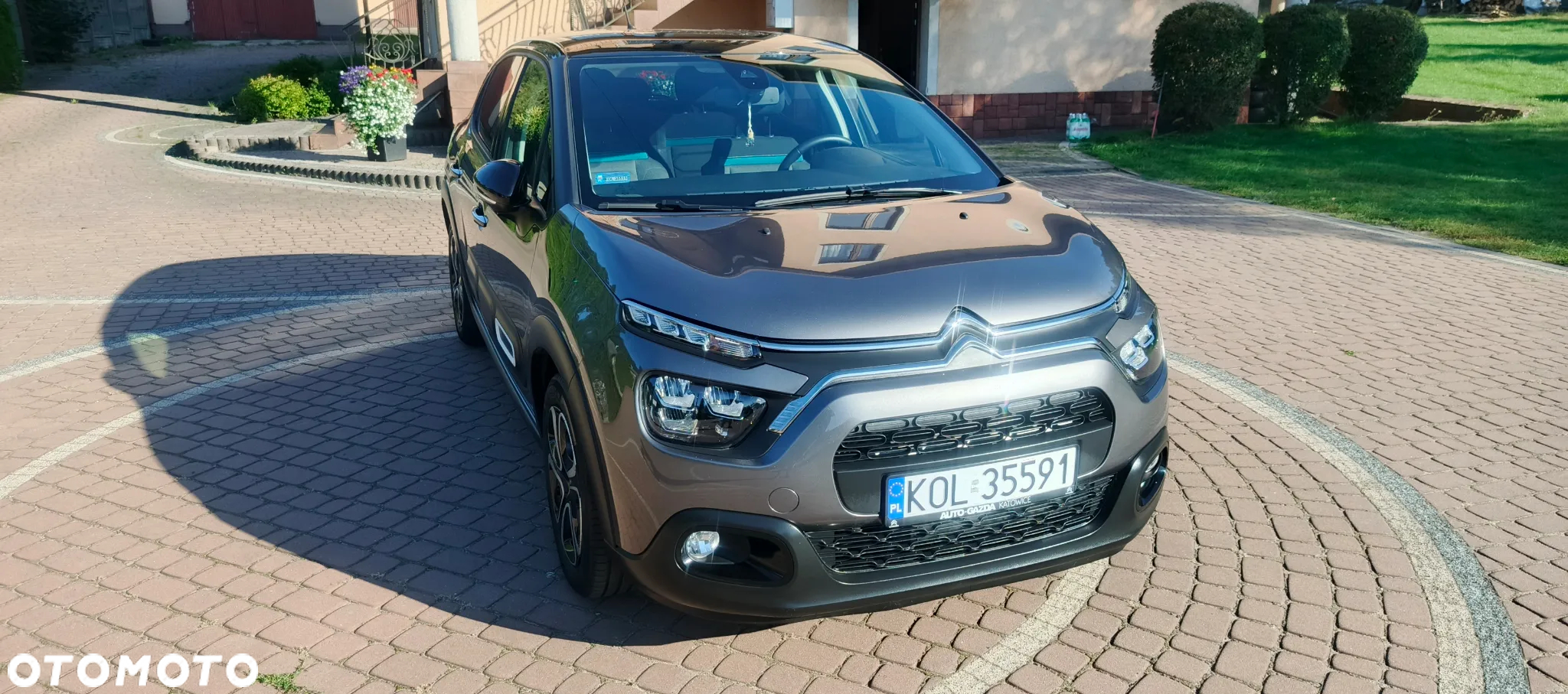 Citroën C3 1.2 PureTech Shine - 2