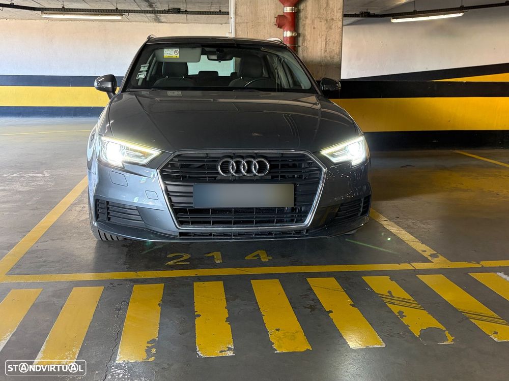 Audi A3 Sportback 1.6 TDI Advance - 3