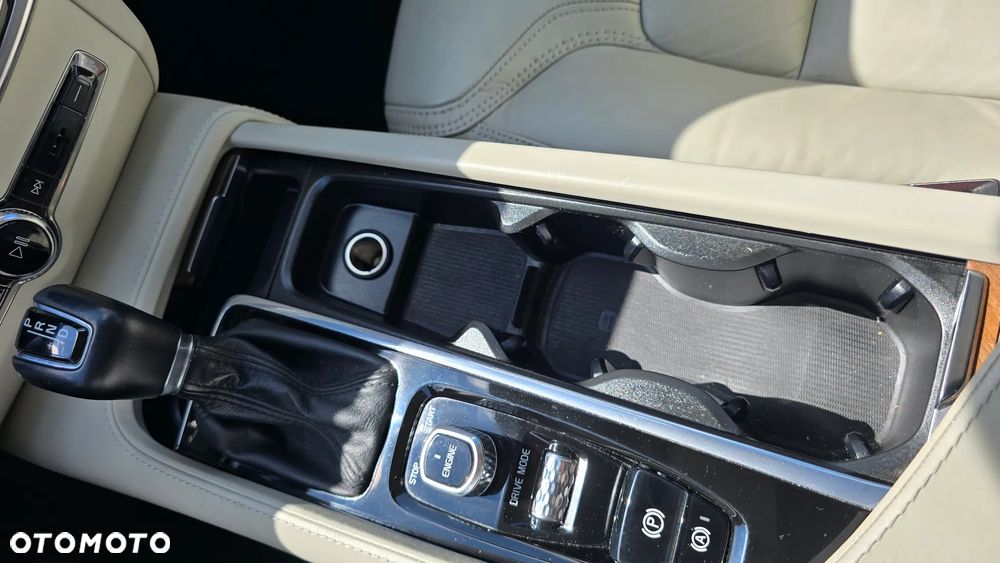 Volvo V90 D4 Geartronic Inscription - 28