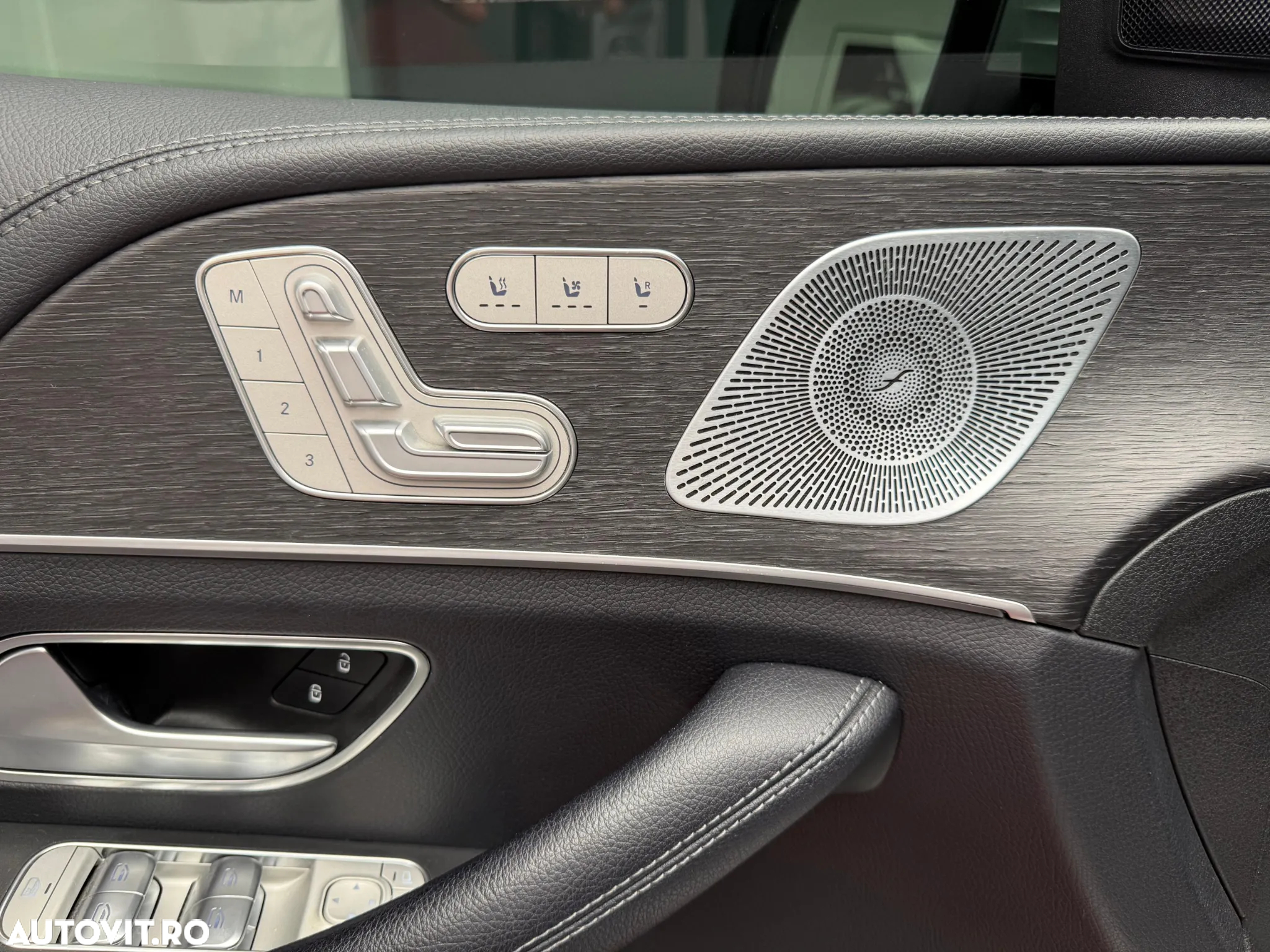 Mercedes-Benz GLE 450 4Matic 9G-TRONIC AMG Line - 12