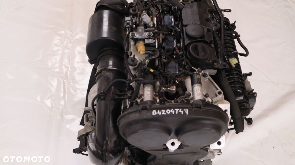 VOLVO XC40 2.0 T4 SILNIK B4204T47 - 12