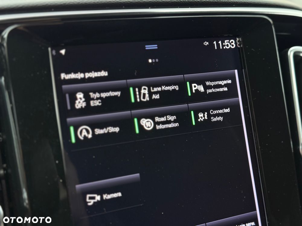 Volvo XC 40 D3 AWD Momentum Pro - 17