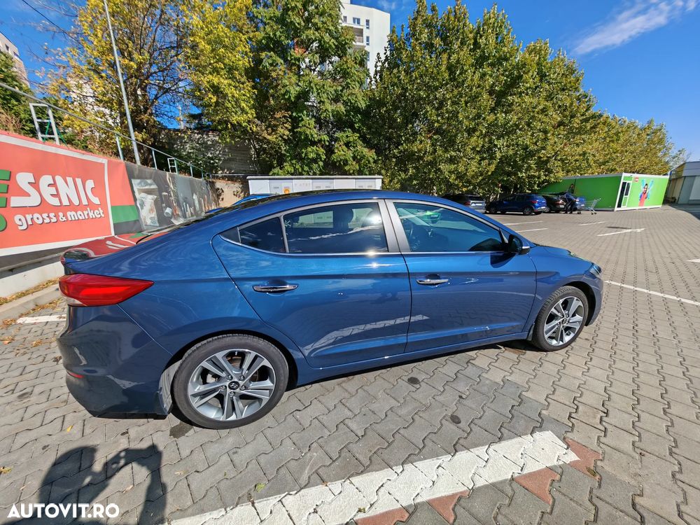 Hyundai Elantra 1.6 CRDI 7DCT Exclusive - 7
