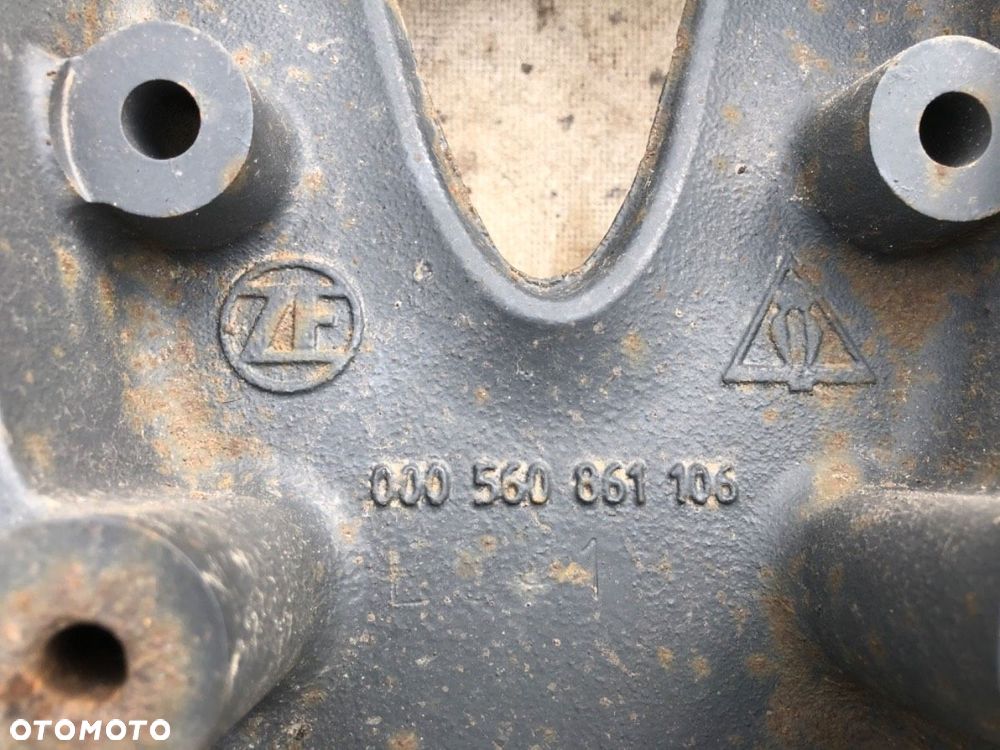 WSPORNIK DRĄŻKA REAKCYJNEGO  DAF CF 2013 - 2022 FA 370 271 kW [370 KM] 4x2 2013 1930171 - 5