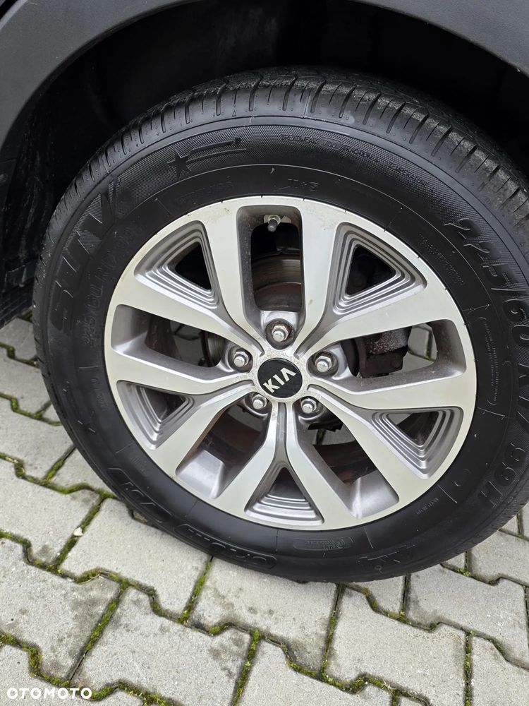 Kia Sportage - 4