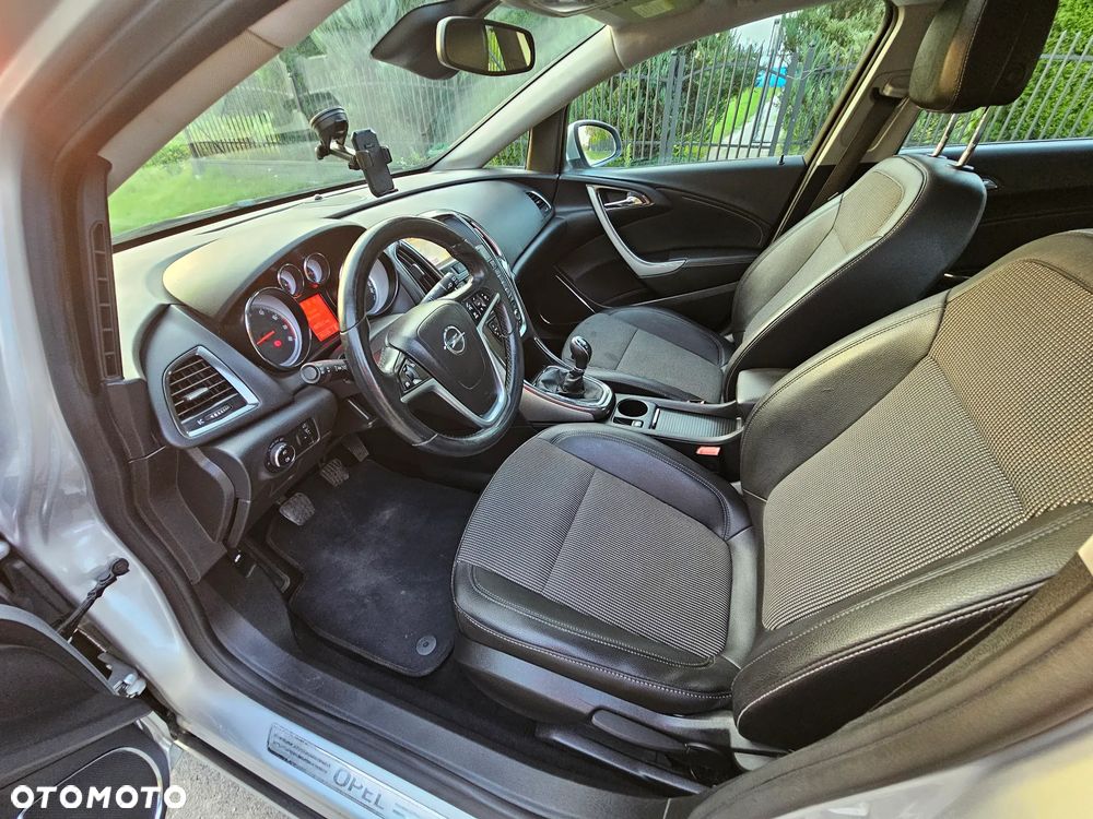 Opel Astra - 8