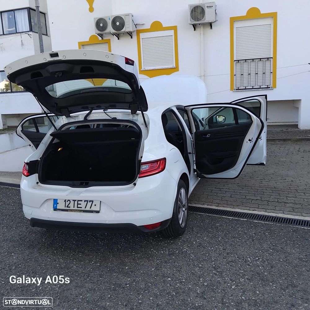 Renault Mégane 1.5 dCi Zen ECO - 2