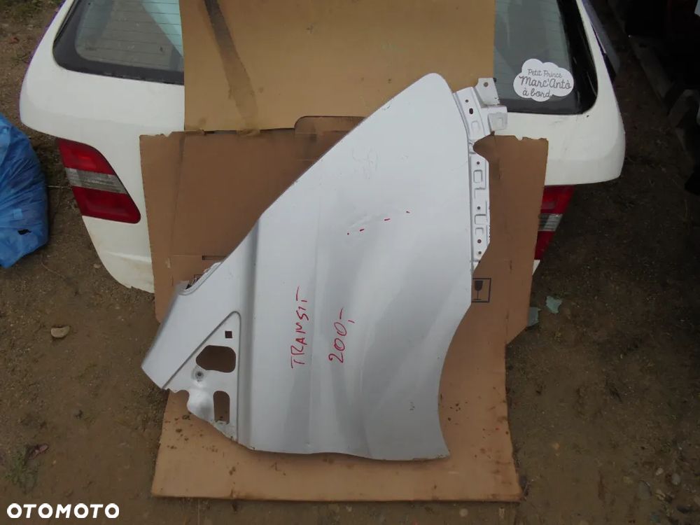 FORD TRANSIT MK8 BŁOTNIK PRAWY