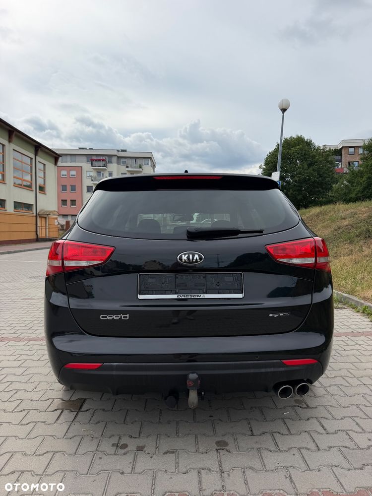 Kia Ceed 1.6 CRDi GT Line - 12