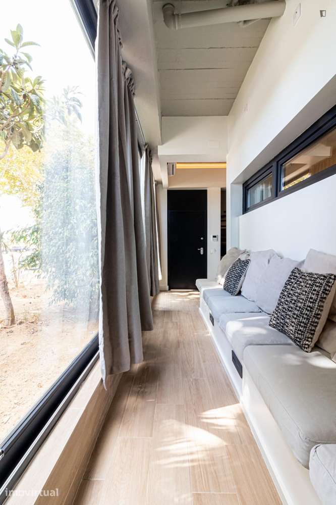 Quarto - localizado em Chelas Lisbon - Grande imagem: 4/20