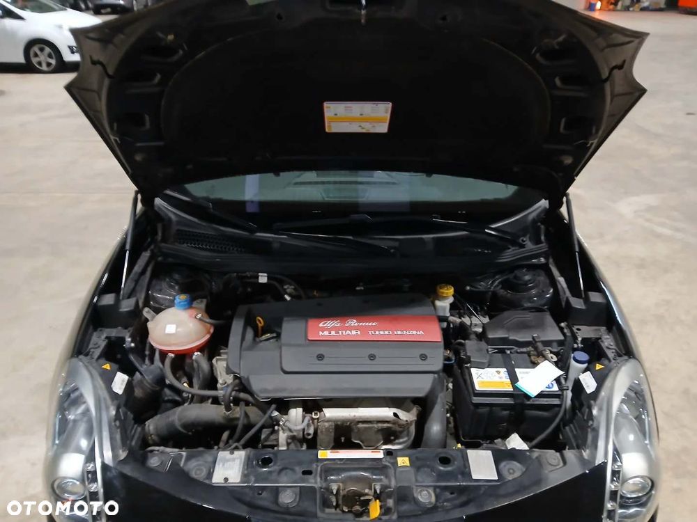Alfa Romeo Giulietta 1.4 TB 16V Multiair Collezione - 23