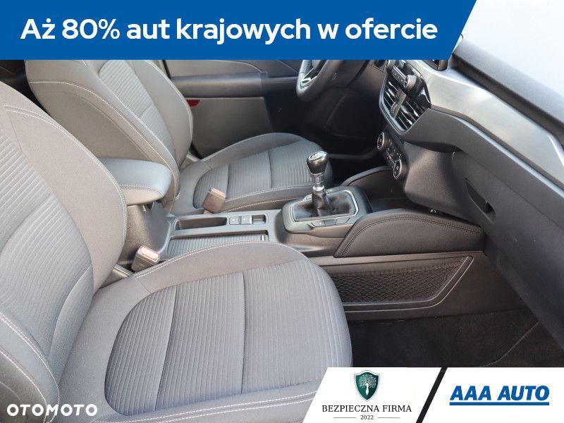 Ford Kuga - 10