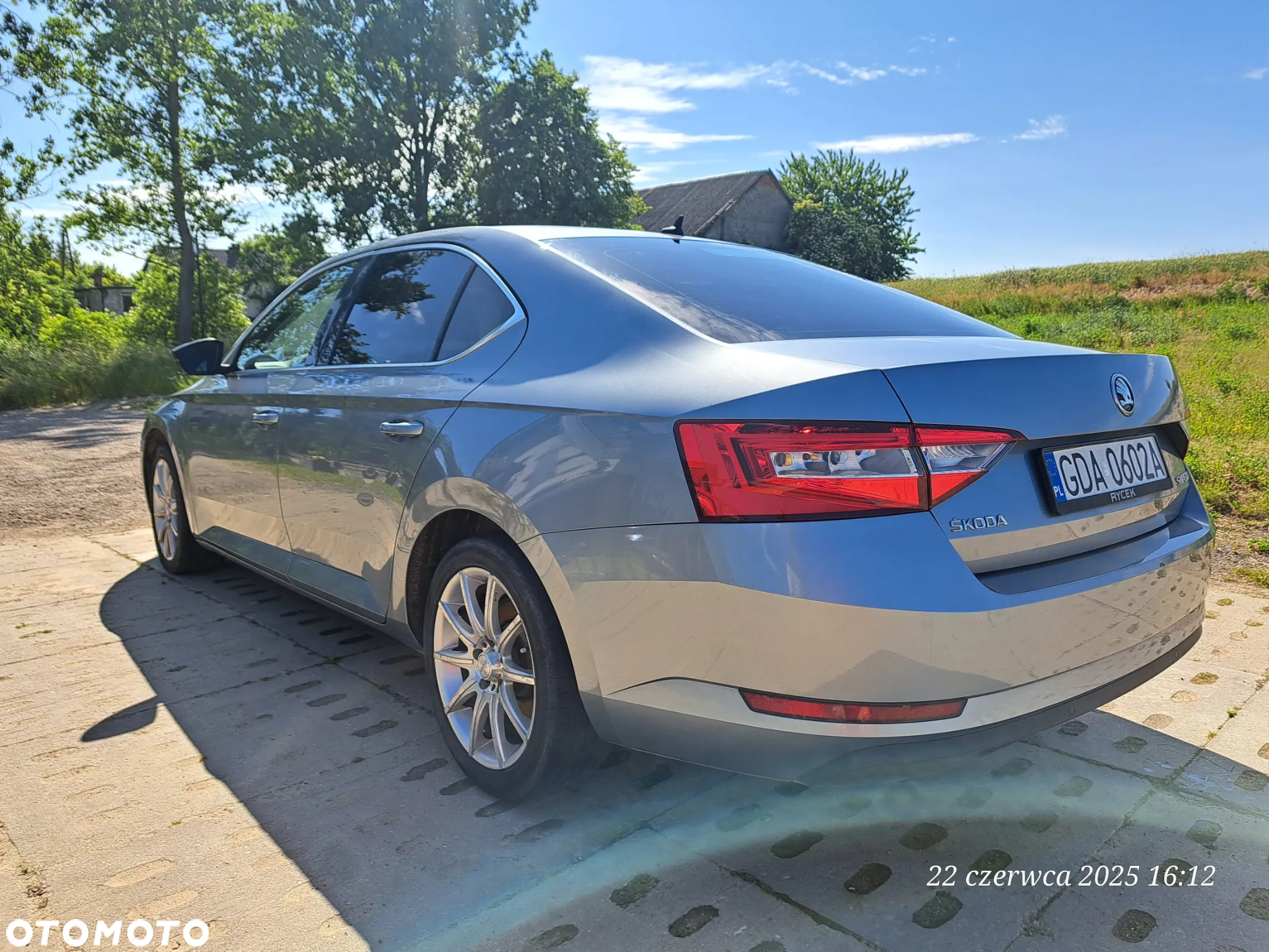 Skoda Superb 2.0 TDI Ambition - 9