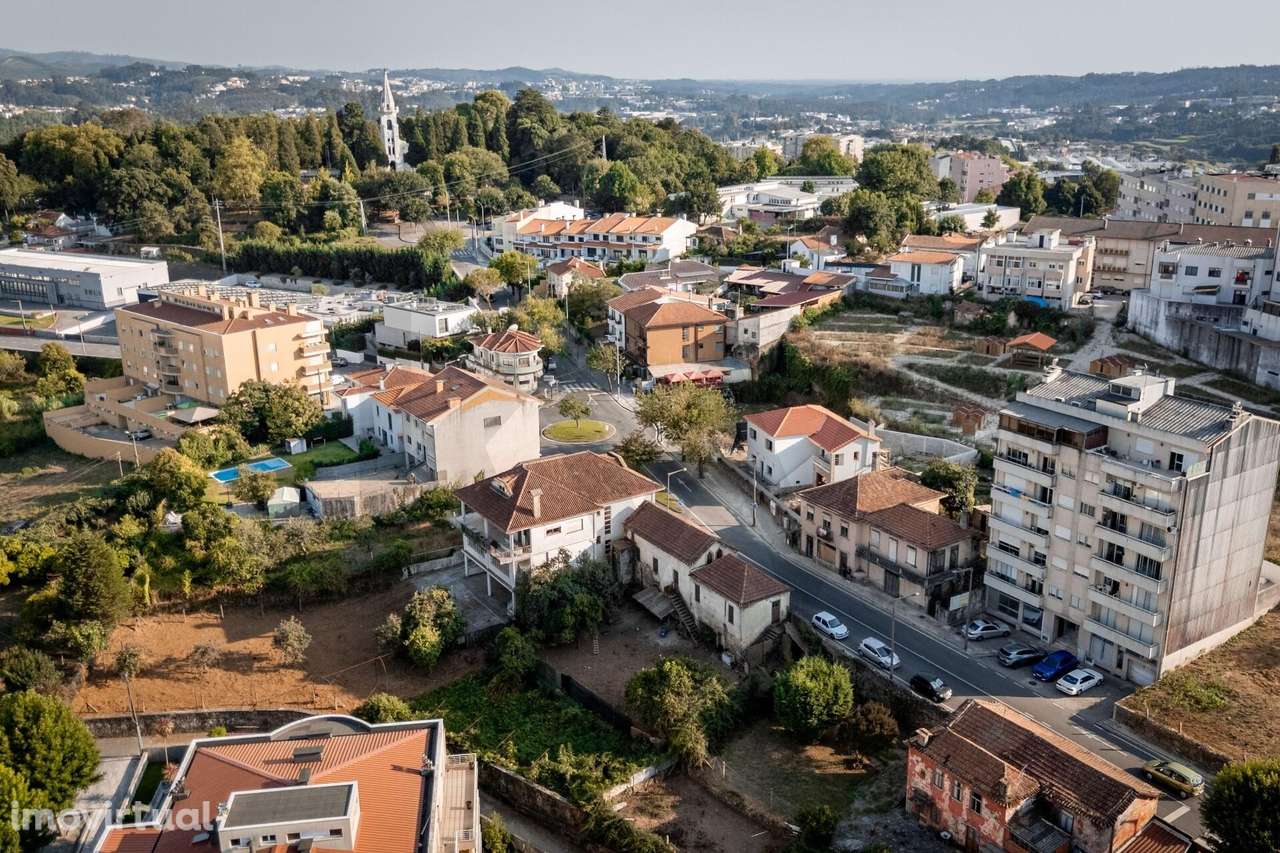 Ruína em São João da Madeira com Potencial de Ouro - Grande imagem: 4/6