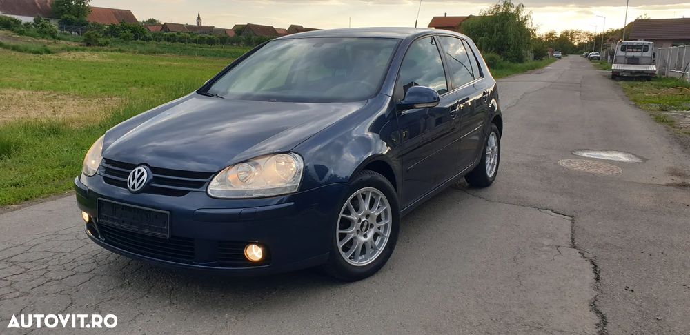 Volkswagen Golf 1.6 United - 1