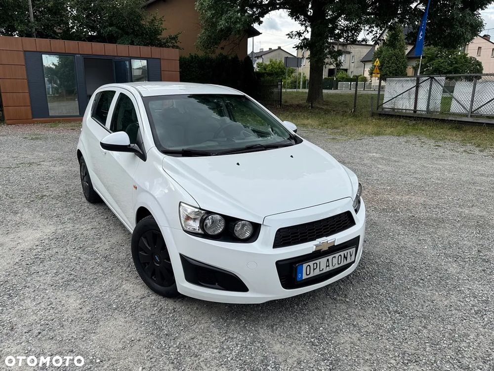 Chevrolet Aveo - 12
