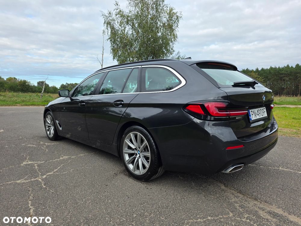 BMW Seria 5 520d - 7