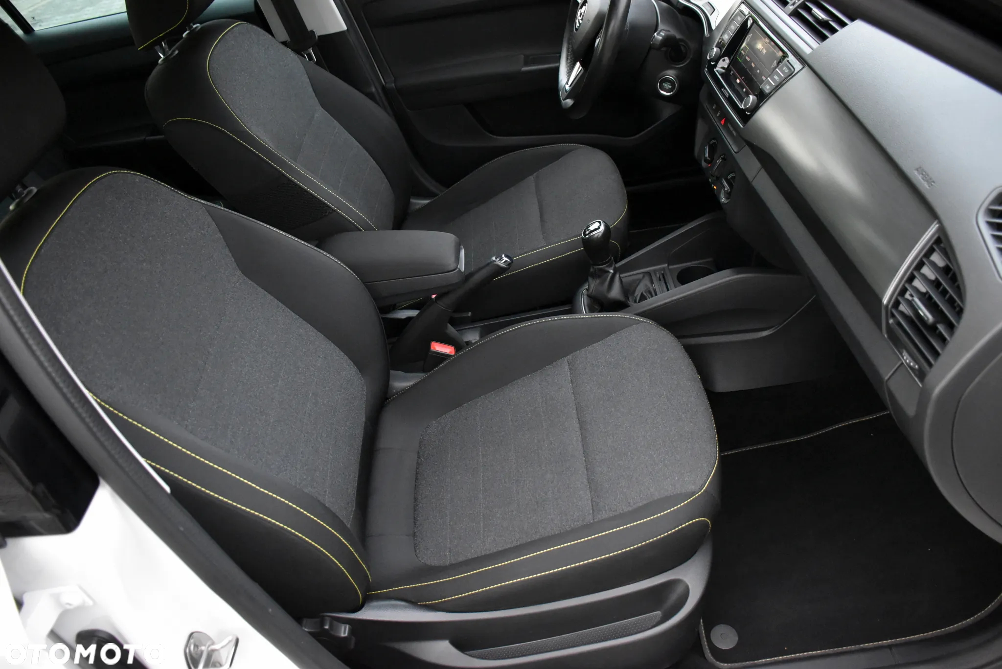 Skoda Fabia 1.0 MPI Edition - 27
