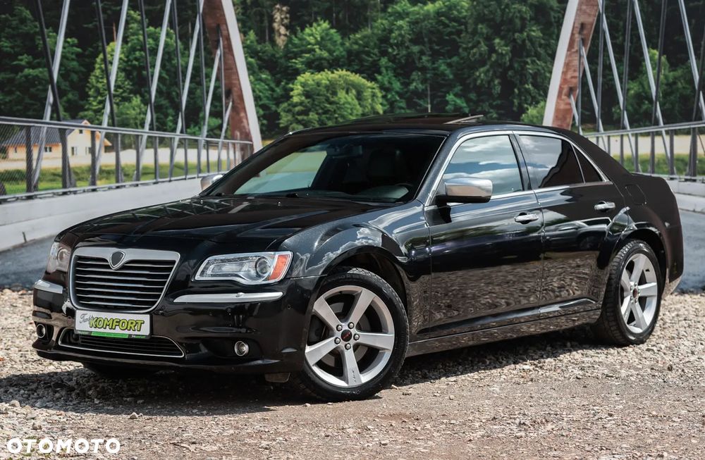 Lancia Thema 3.6 Executive AWD - 2