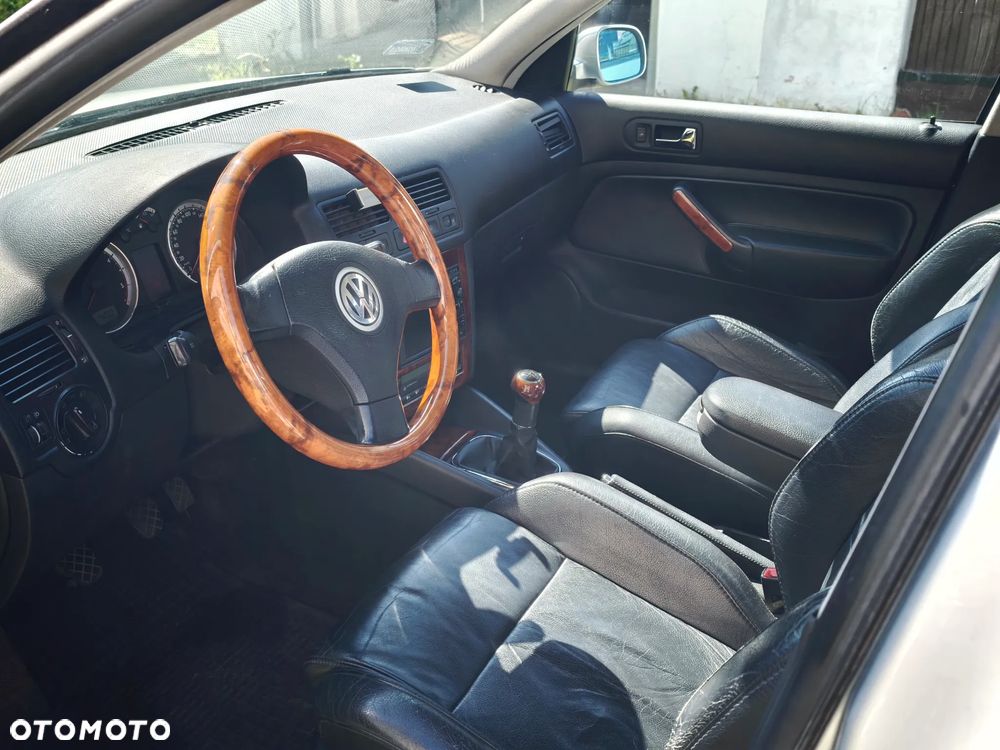 Volkswagen Bora Variant 1.9 TDI - 13