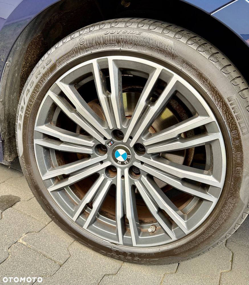 BMW Seria 3 320d xDrive Edition M Sport Shadow - 10