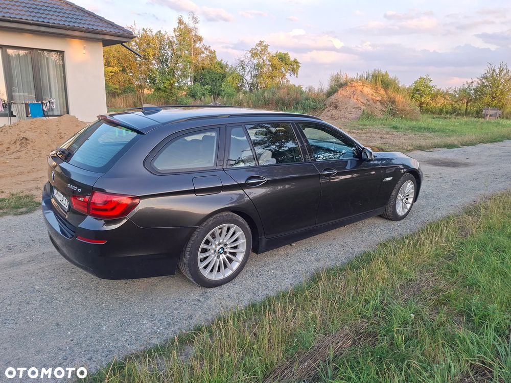 BMW Seria 5 520d - 6