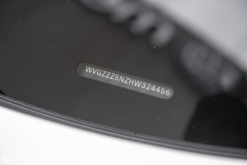Volkswagen Tiguan - 33