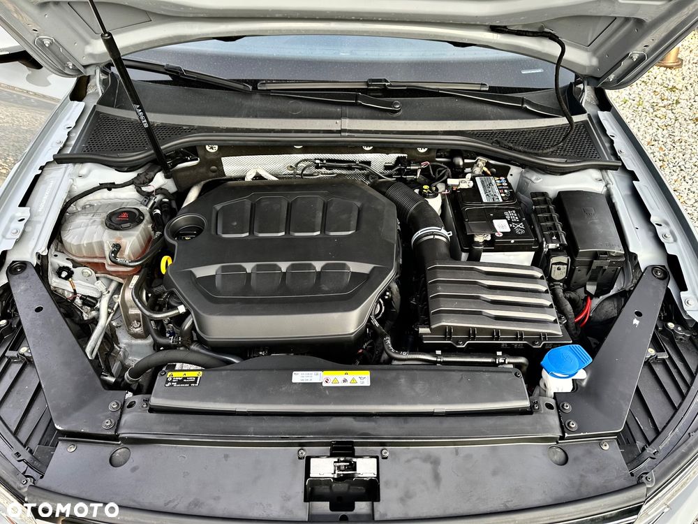 Volkswagen Passat 2.0 TSI Elegance DSG - 21