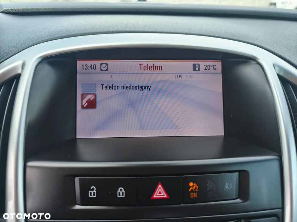 Opel Astra 1.6 Turbo Cosmo - 12