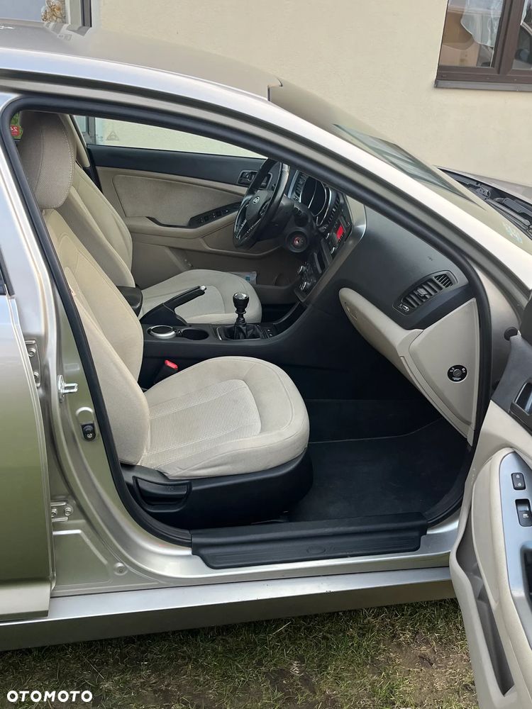 Kia Optima 1.7 CRDi M - 21