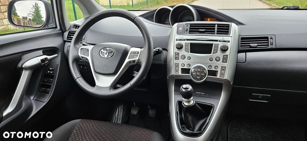 Toyota Verso - 20
