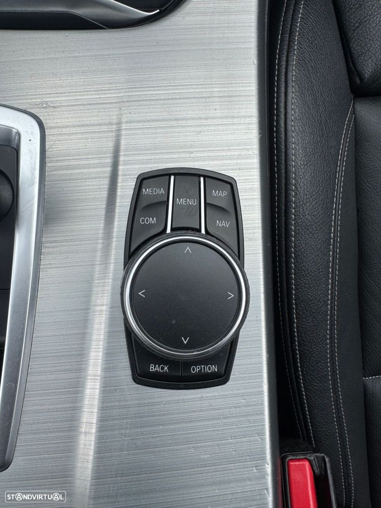 BMW X4 20 d xDrive Pack M Auto - 33