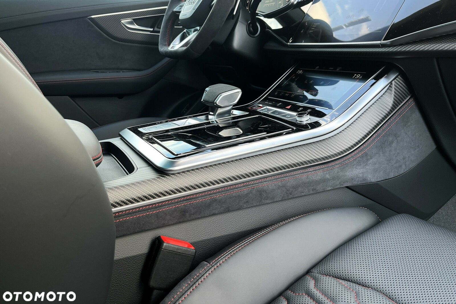 Audi Q8 - 18