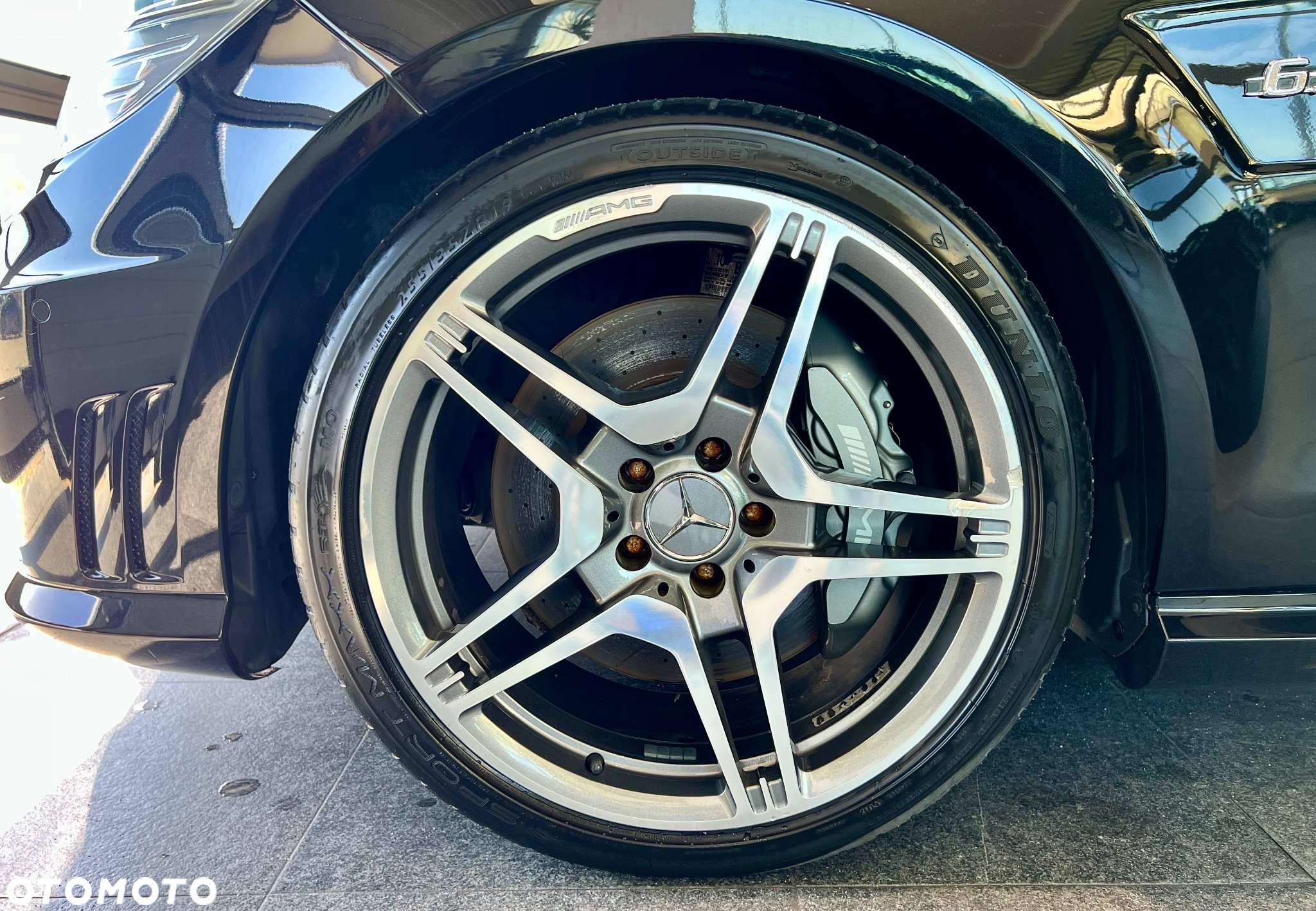 Mercedes-Benz Klasa E 63 AMG - 8