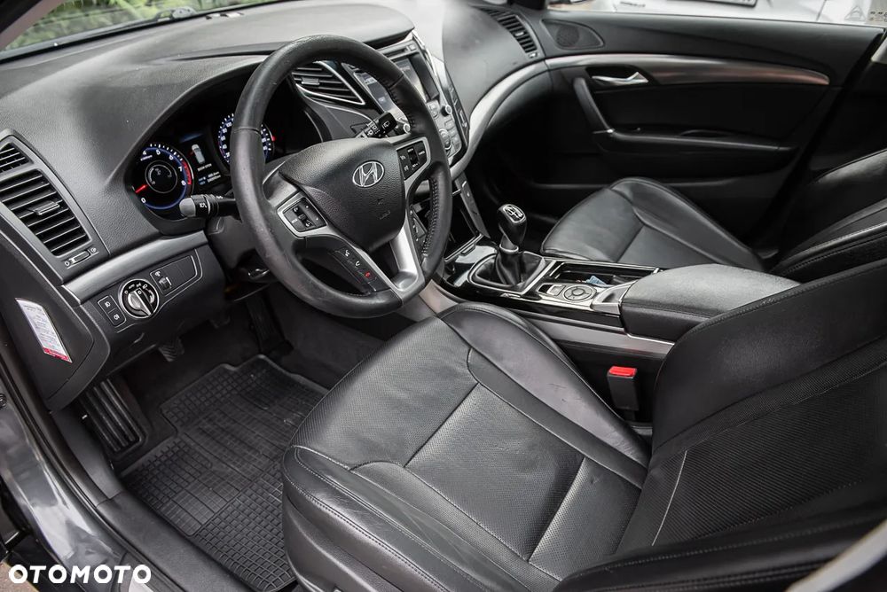 Hyundai i40 - 15
