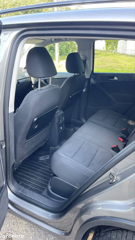Volkswagen Tiguan - 4