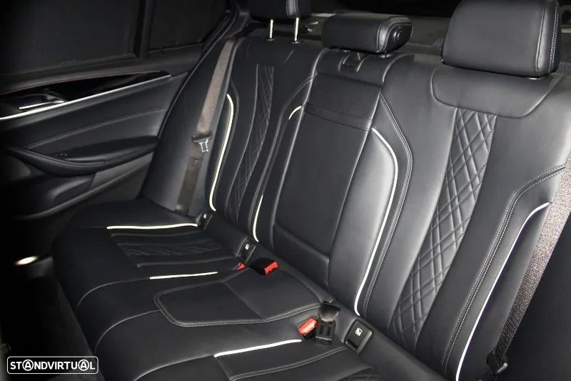 BMW M550d xDrive Auto - 17