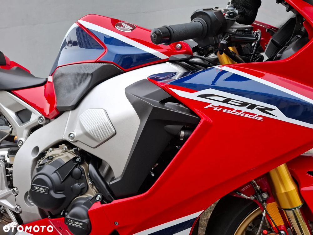 Honda CBR - 12