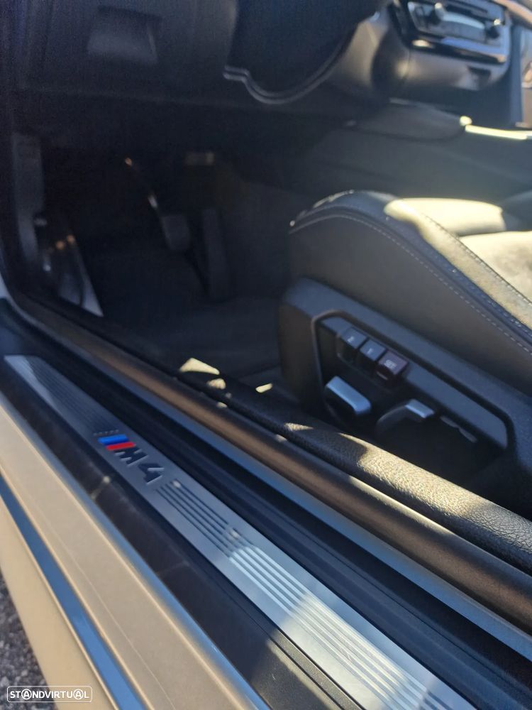 BMW M4 Coupe DKG Competition - 23