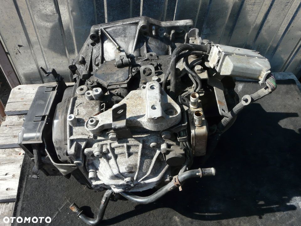 Skrzynia biegów 20TS28 Peugeot 207 1,6 VTI automat Citroen - 3
