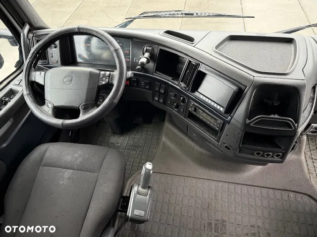 Volvo FH 540 8x2 + przyczepa LAG - zestaw do kontenerów - 10